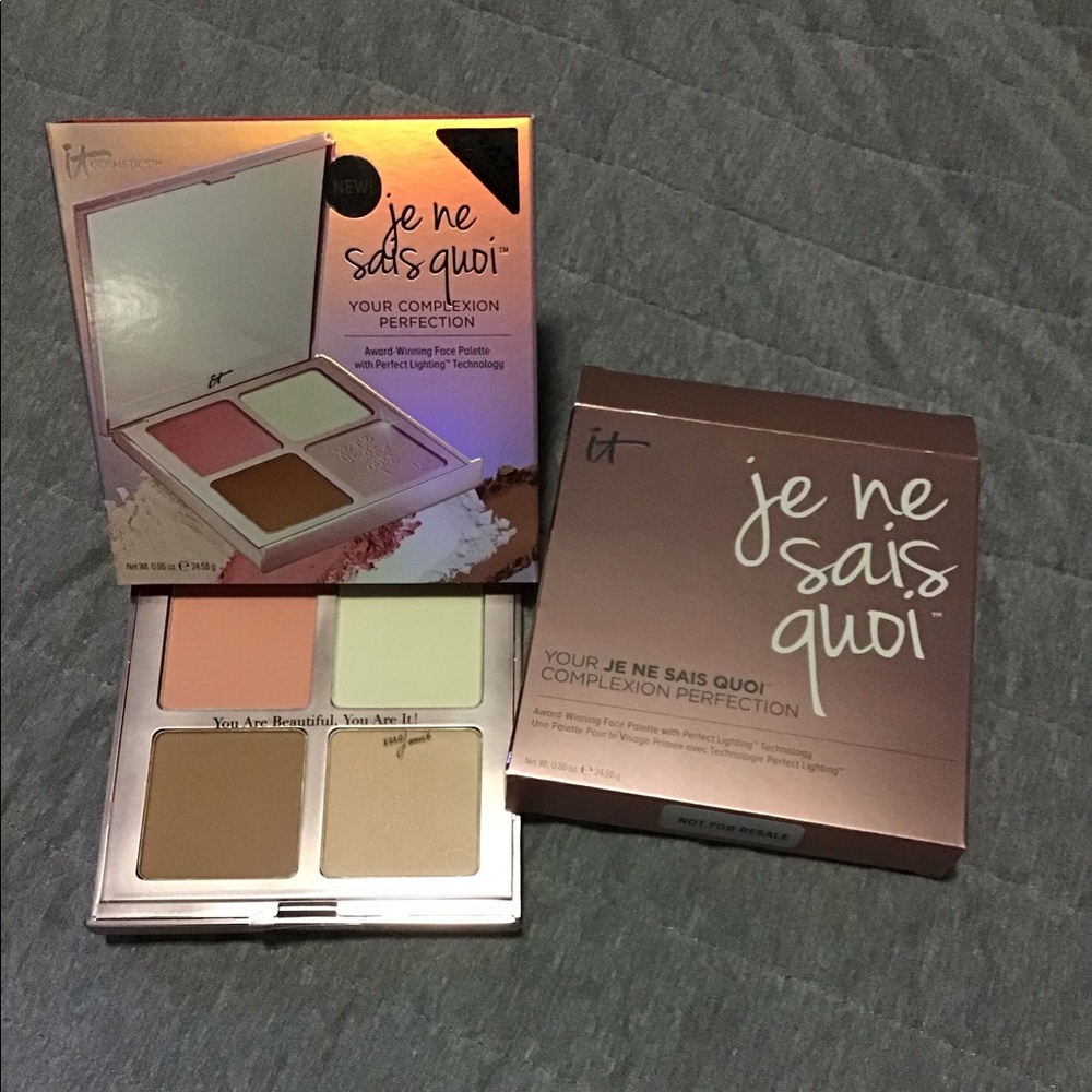 It Cosmetics  Je Ne Sais Quoi  Face Palette